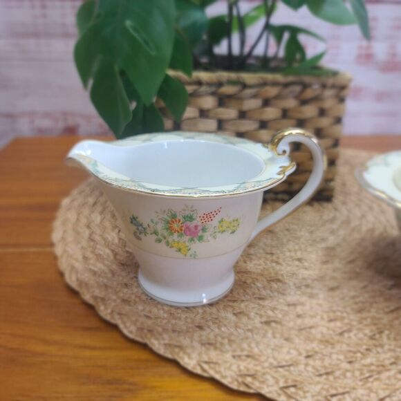 Vintage Porcelain Cream and Sugar Set Made in Japan - Picture 4 of 14